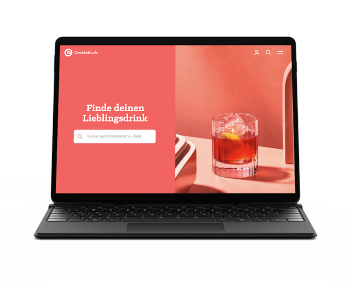 Cocktails.de website on a laptop